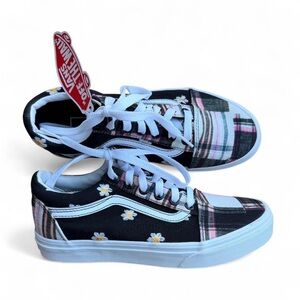 Vans Old Skool Daisy Plaid Trainers- NWT Size 7
